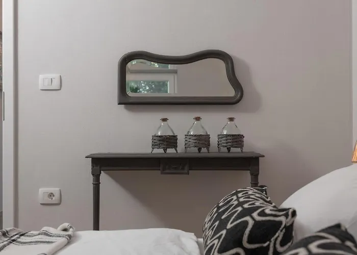 Mit Eigenem Pool By Interhome