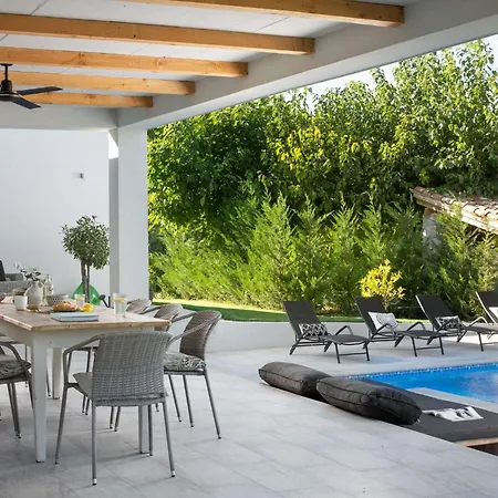 Mit Eigenem Pool By Interhome * Cepljani