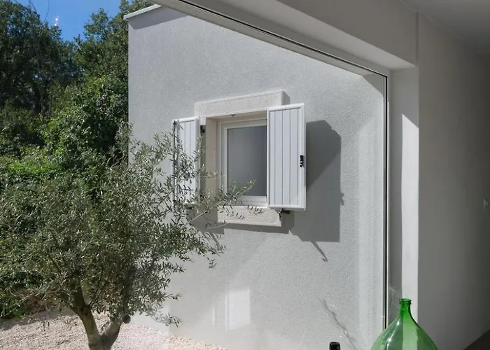 Mit Eigenem Pool By Interhome * Cepljani