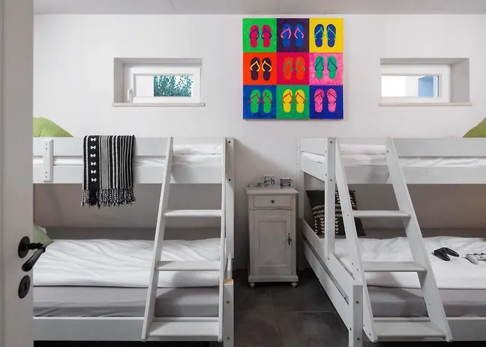 Holiday home Mit Eigenem Pool By Interhome